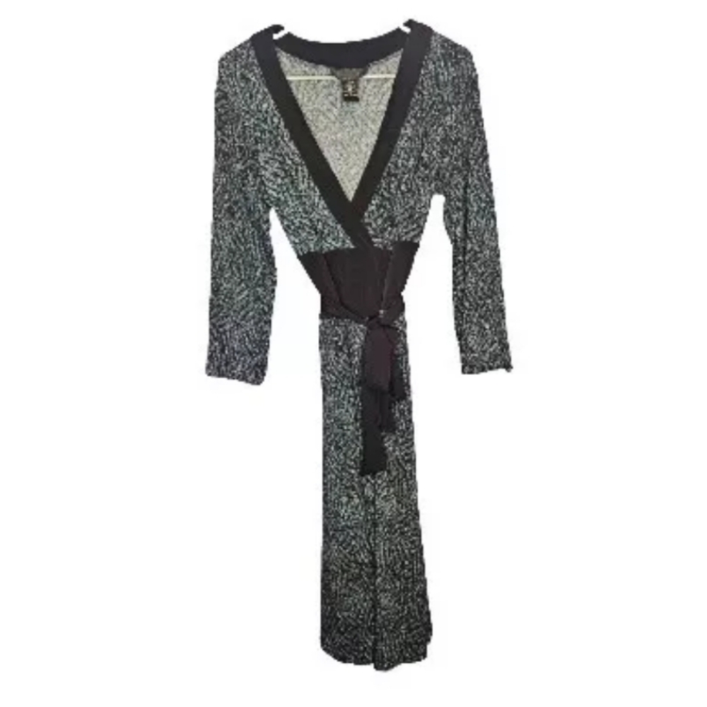 Connected Apparel Womans Long Sleeve V-Neck Dress Size 12